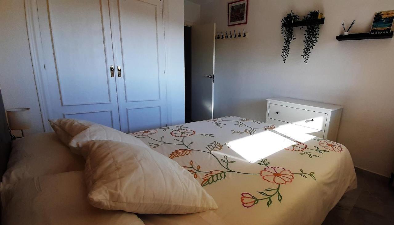 Fantastico Apartamento En La Carihuela Appartement Torremolinos Buitenkant foto