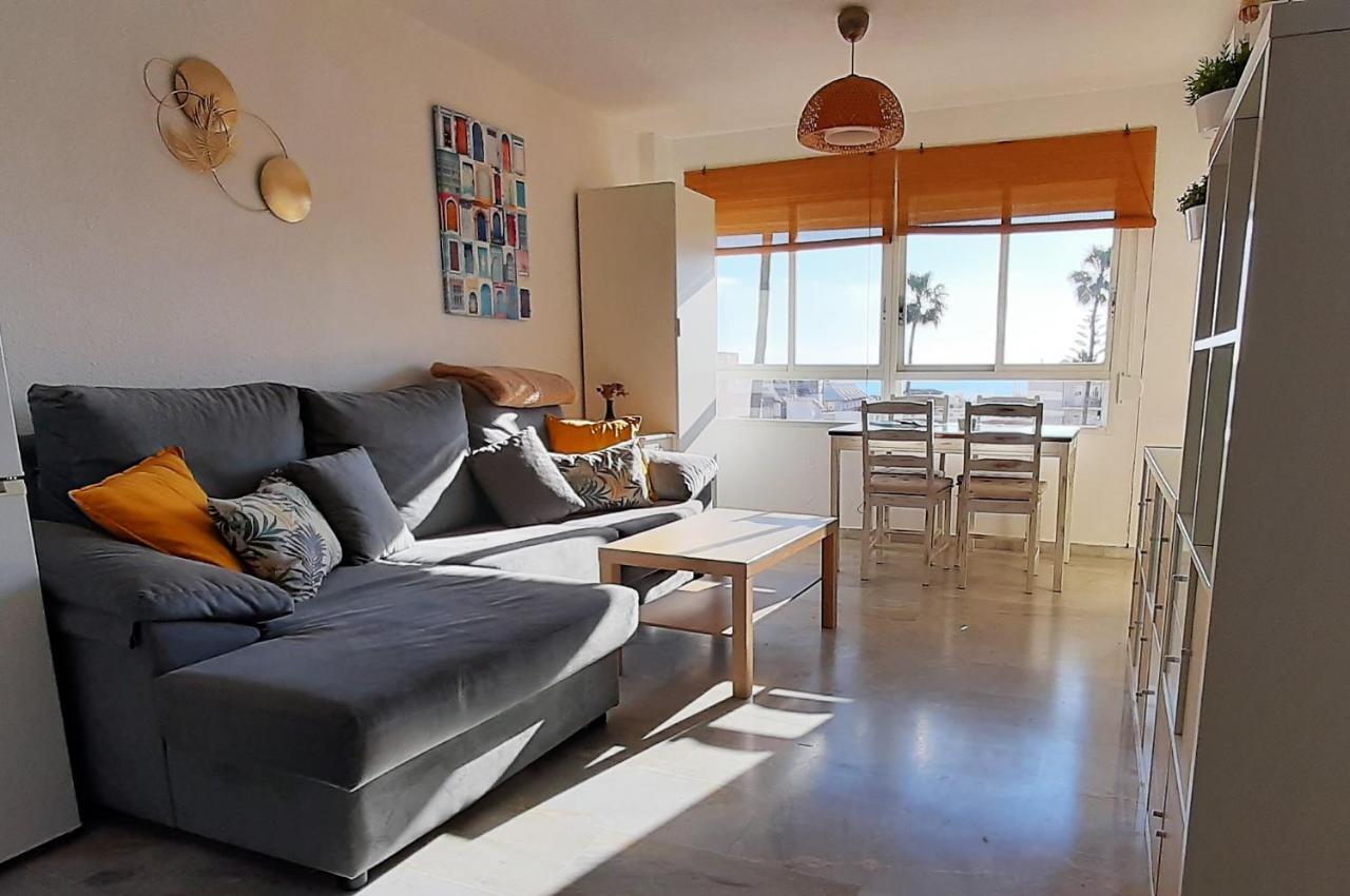 Fantastico Apartamento En La Carihuela Appartement Torremolinos Buitenkant foto