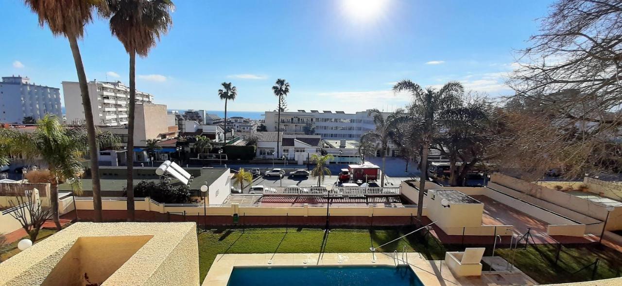 Fantastico Apartamento En La Carihuela Appartement Torremolinos Buitenkant foto